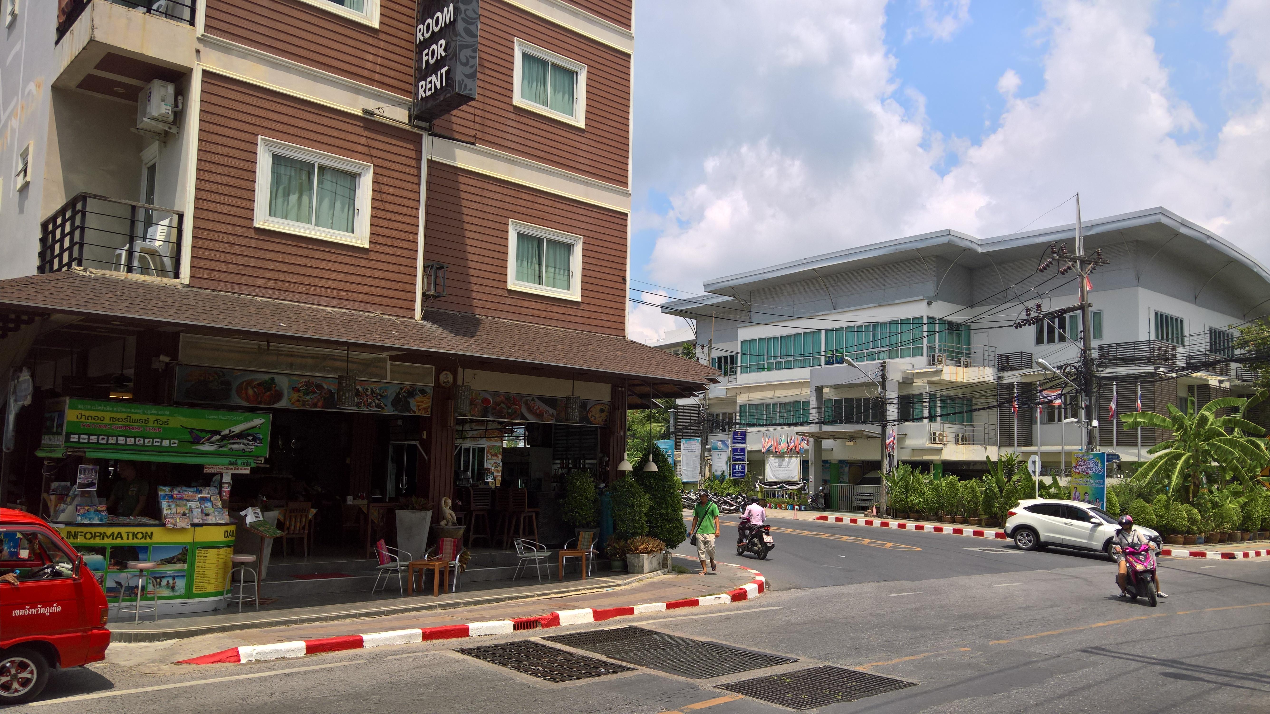 Pipikuku Hotel & Restaurant Phuket Exterior foto